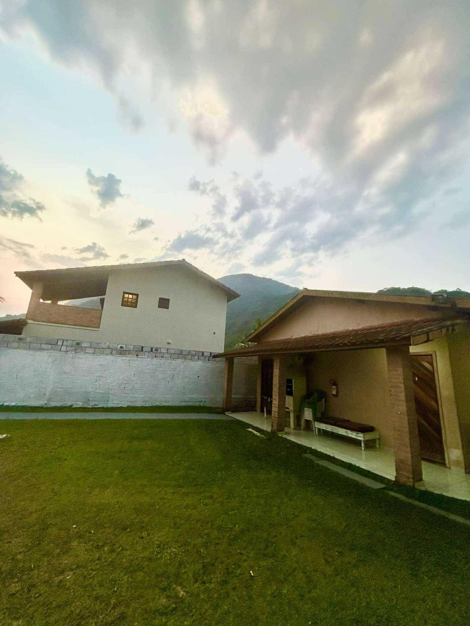 Sobrado E Casa Em Ubatuba Villa Eksteriør billede