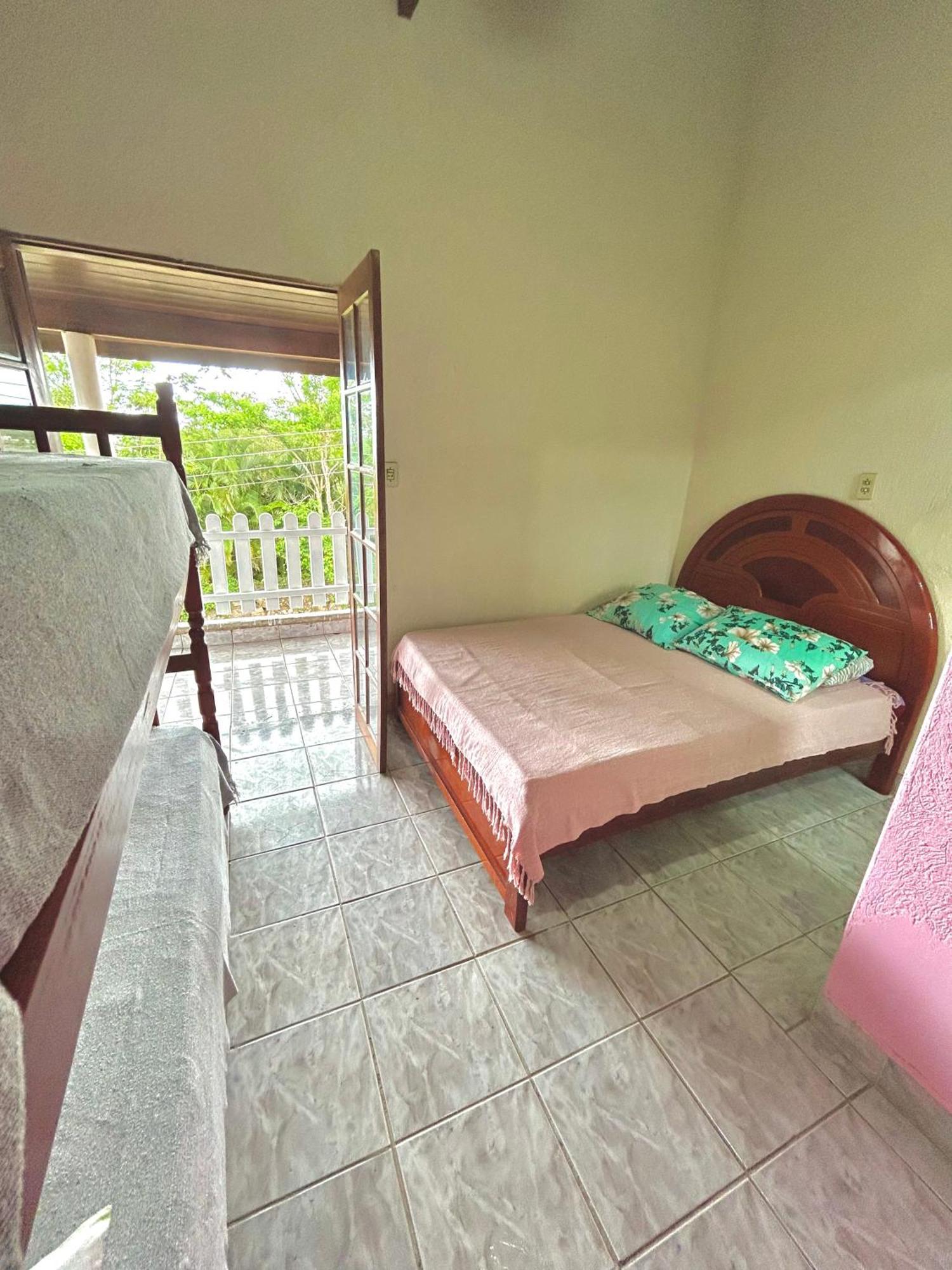 Sobrado E Casa Em Ubatuba Villa Eksteriør billede